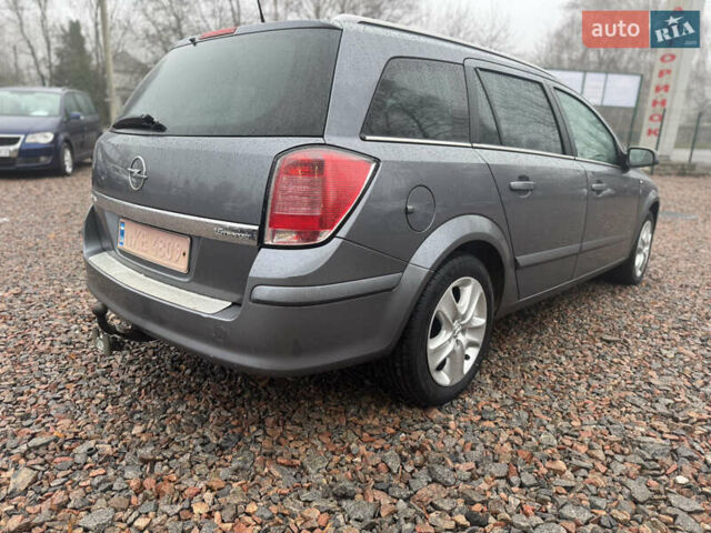 Сірий Опель Астра, об'ємом двигуна 1.6 л та пробігом 261 тис. км за 3999 $, фото 25 на Automoto.ua