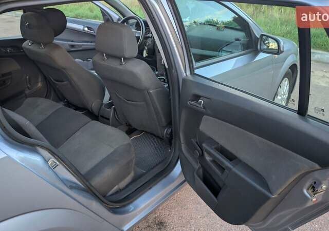 Опель Астра 2006 в Житомире на Automoto.ua Серый Опель Астра, объемом двигателя 1.6 л и пробегом 279 тыс. км за 4900 $, фото 6 на Automoto.ua