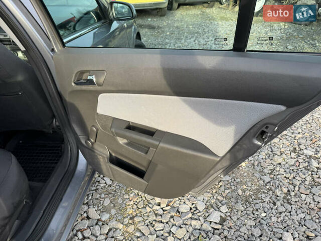 Сірий Опель Астра, об'ємом двигуна 1.69 л та пробігом 266 тис. км за 4500 $, фото 23 на Automoto.ua