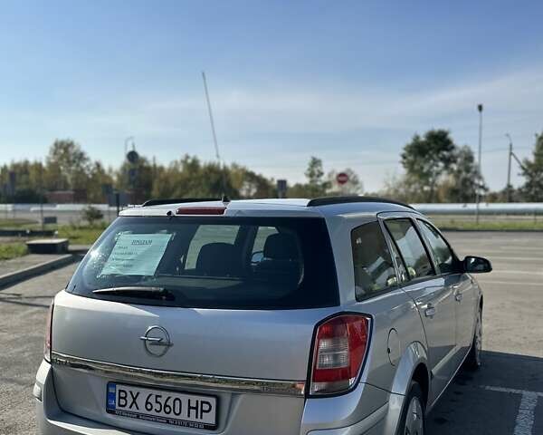 Опель Астра 2006 в Нетешине на Automoto.ua Серый Опель Астра, объемом двигателя 1.6 л и пробегом 265 тыс. км за 4800 $, фото 3 на Automoto.ua