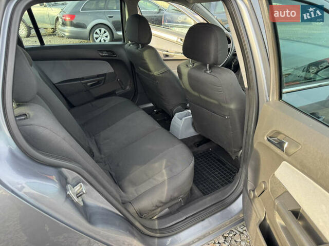 Сірий Опель Астра, об'ємом двигуна 1.69 л та пробігом 266 тис. км за 4500 $, фото 22 на Automoto.ua