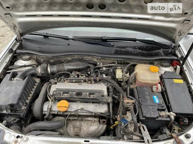 Сірий Опель Астра, об'ємом двигуна 1.8 л та пробігом 324 тис. км за 4250 $, фото 7 на Automoto.ua