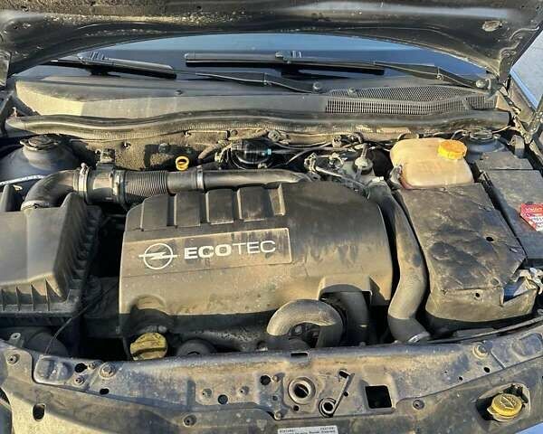 Серый Опель Астра, объемом двигателя 1.2 л и пробегом 323 тыс. км за 4200 $, фото 14 на Automoto.ua