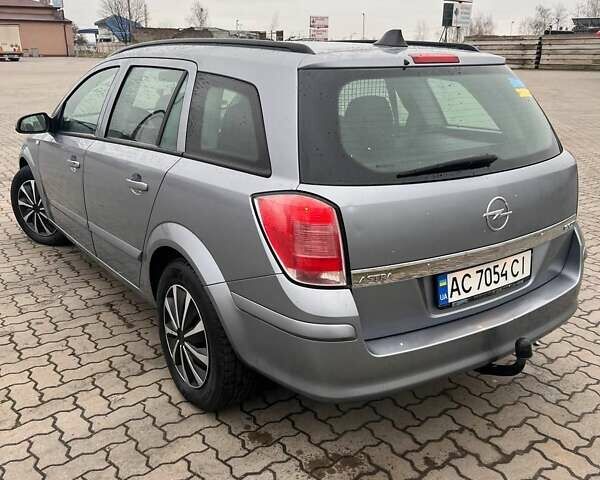 Сірий Опель Астра, об'ємом двигуна 1.9 л та пробігом 308 тис. км за 4800 $, фото 3 на Automoto.ua
