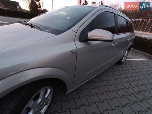 Сірий Опель Астра, об'ємом двигуна 1.6 л та пробігом 239 тис. км за 5400 $, фото 4 на Automoto.ua