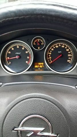 Серый Опель Астра, объемом двигателя 1.6 л и пробегом 287 тыс. км за 3900 $, фото 19 на Automoto.ua