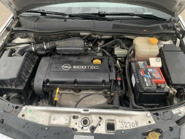 Сірий Опель Астра, об'ємом двигуна 1.6 л та пробігом 195 тис. км за 4790 $, фото 2 на Automoto.ua