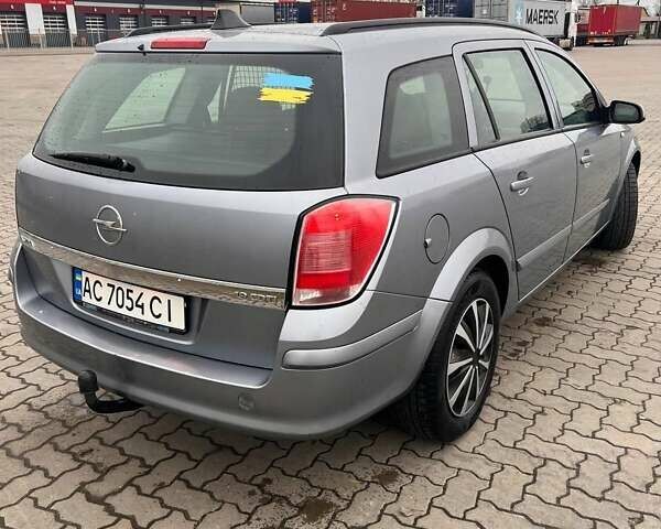 Сірий Опель Астра, об'ємом двигуна 1.9 л та пробігом 308 тис. км за 4800 $, фото 2 на Automoto.ua