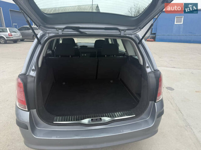 Сірий Опель Астра, об'ємом двигуна 1.6 л та пробігом 198 тис. км за 5200 $, фото 6 на Automoto.ua