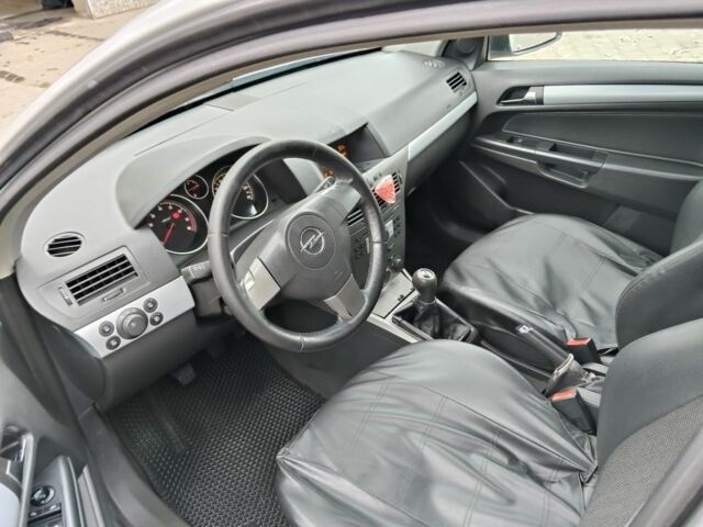 Сірий Опель Астра, об'ємом двигуна 1.6 л та пробігом 231 тис. км за 4550 $, фото 6 на Automoto.ua