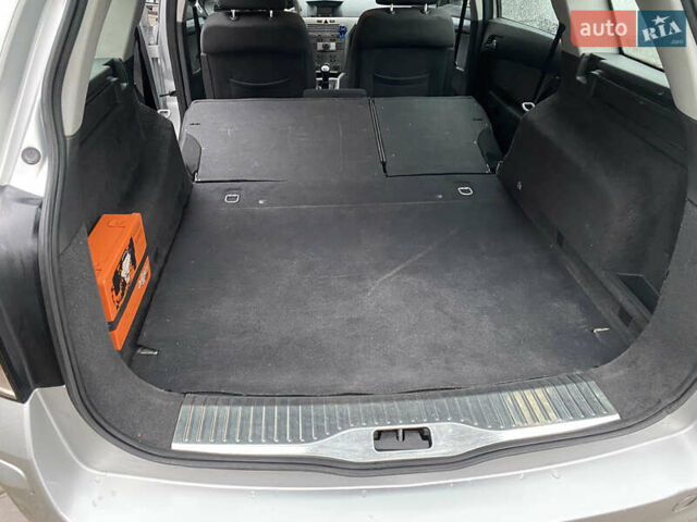 Серый Опель Астра, объемом двигателя 1.3 л и пробегом 385 тыс. км за 4500 $, фото 20 на Automoto.ua