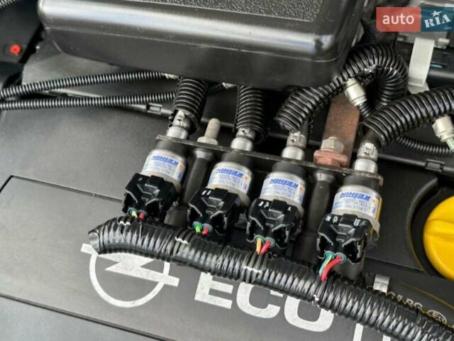 Сірий Опель Астра, об'ємом двигуна 1.6 л та пробігом 239 тис. км за 5400 $, фото 11 на Automoto.ua