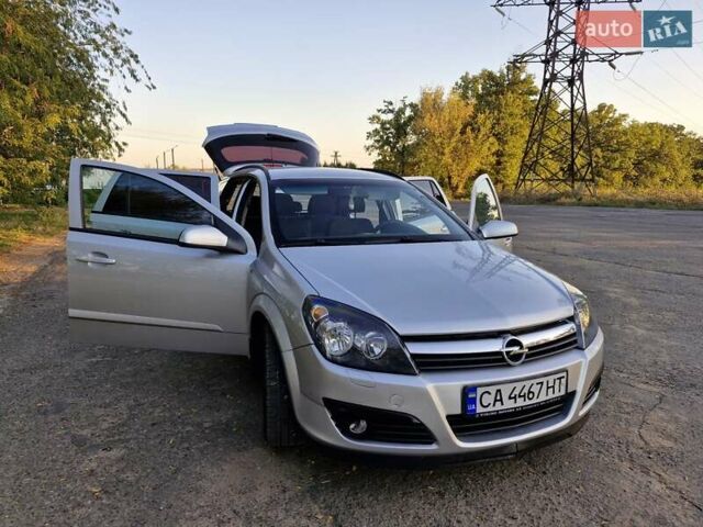Сірий Опель Астра, об'ємом двигуна 1.6 л та пробігом 235 тис. км за 5500 $, фото 17 на Automoto.ua