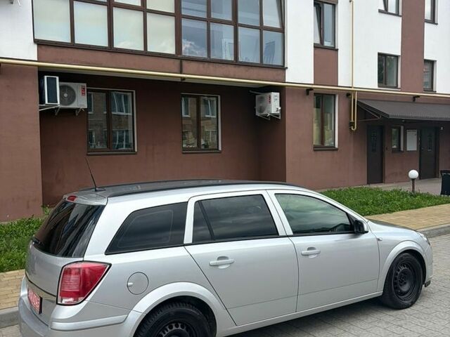 Сірий Опель Астра, об'ємом двигуна 1.6 л та пробігом 219 тис. км за 4200 $, фото 3 на Automoto.ua