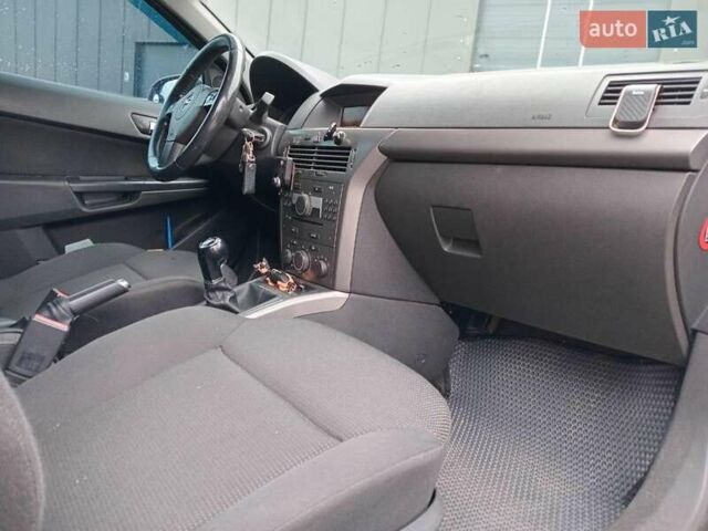 Сірий Опель Астра, об'ємом двигуна 1.3 л та пробігом 250 тис. км за 5190 $, фото 29 на Automoto.ua