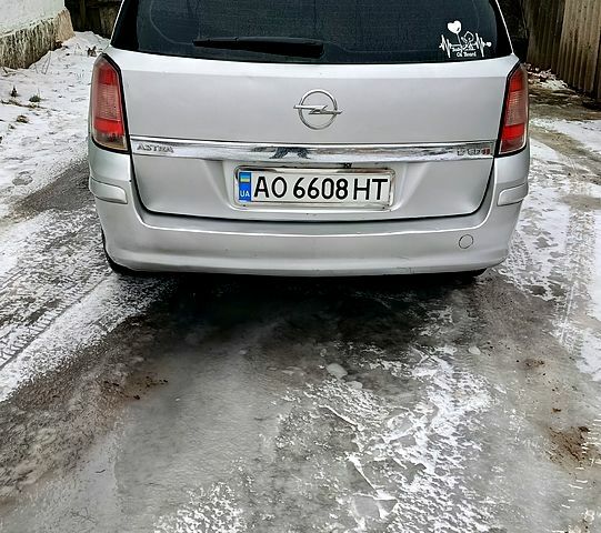 Сірий Опель Астра, об'ємом двигуна 1.7 л та пробігом 23500 тис. км за 5200 $, фото 4 на Automoto.ua