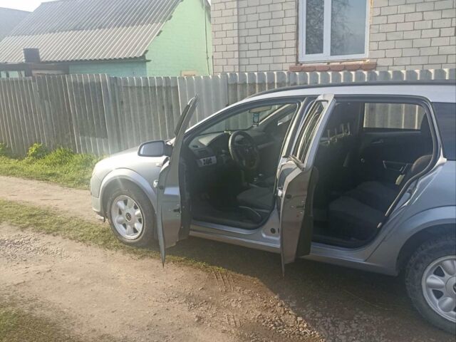 Сірий Опель Астра, об'ємом двигуна 1.3 л та пробігом 339 тис. км за 5450 $, фото 2 на Automoto.ua