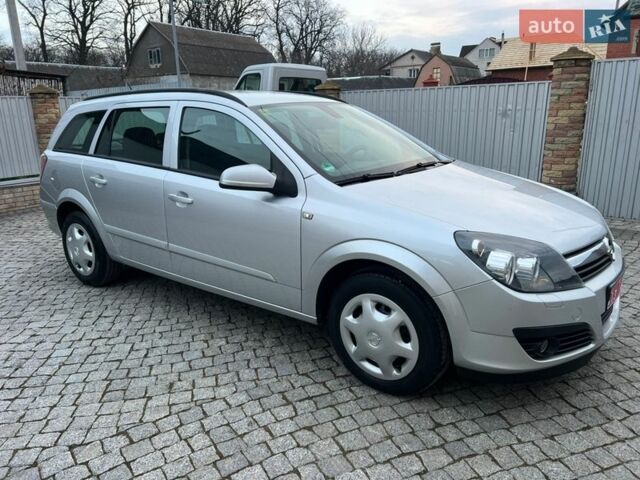 Сірий Опель Астра, об'ємом двигуна 1.6 л та пробігом 201 тис. км за 5500 $, фото 4 на Automoto.ua