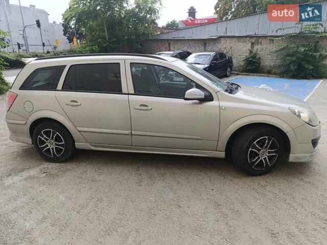 Серый Опель Астра, объемом двигателя 1.6 л и пробегом 340 тыс. км за 4300 $, фото 7 на Automoto.ua