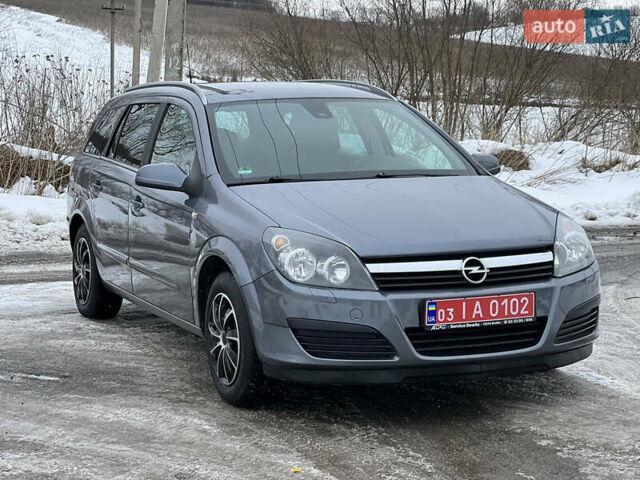 Серый Опель Астра, объемом двигателя 1.8 л и пробегом 220 тыс. км за 5800 $, фото 3 на Automoto.ua