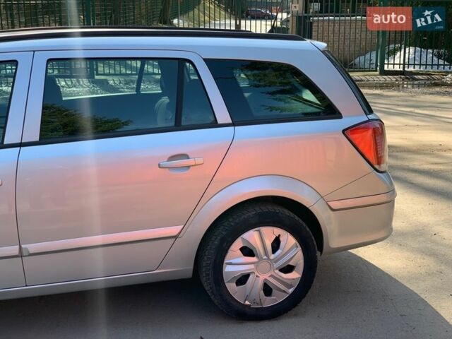 Сірий Опель Астра, об'ємом двигуна 1.6 л та пробігом 253 тис. км за 4400 $, фото 19 на Automoto.ua