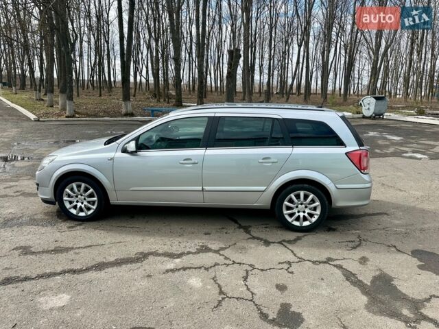 Серый Опель Астра, объемом двигателя 1.6 л и пробегом 210 тыс. км за 5747 $, фото 14 на Automoto.ua