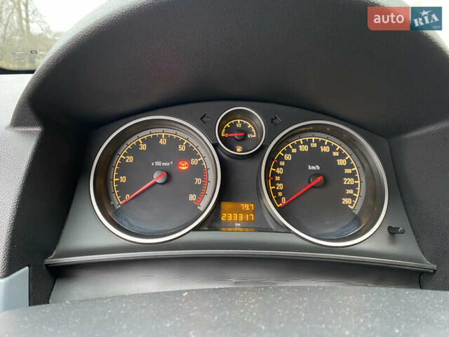 Сірий Опель Астра, об'ємом двигуна 1.6 л та пробігом 233 тис. км за 4450 $, фото 10 на Automoto.ua