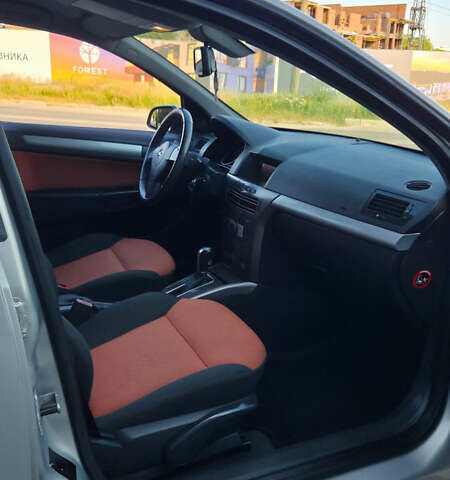 Сірий Опель Астра, об'ємом двигуна 1.8 л та пробігом 181 тис. км за 6500 $, фото 15 на Automoto.ua