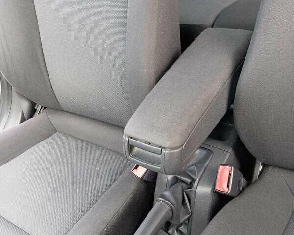 Серый Опель Астра, объемом двигателя 1.6 л и пробегом 198 тыс. км за 5200 $, фото 20 на Automoto.ua