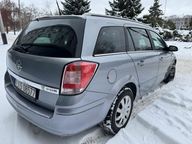 Сірий Опель Астра, об'ємом двигуна 1.7 л та пробігом 323 тис. км за 2631 $, фото 4 на Automoto.ua