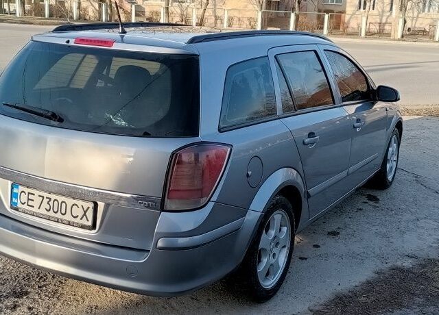 Серый Опель Астра, объемом двигателя 1.3 л и пробегом 500 тыс. км за 5250 $, фото 3 на Automoto.ua