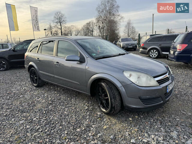 Сірий Опель Астра, об'ємом двигуна 1.69 л та пробігом 266 тис. км за 4500 $, фото 3 на Automoto.ua