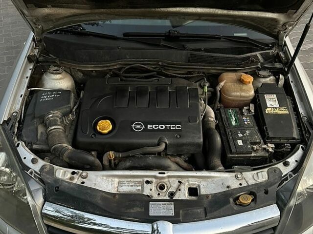 Сірий Опель Астра, об'ємом двигуна 1.9 л та пробігом 451 тис. км за 3650 $, фото 23 на Automoto.ua