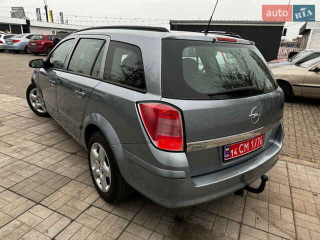 Серый Опель Астра, объемом двигателя 1.6 л и пробегом 190 тыс. км за 5900 $, фото 2 на Automoto.ua
