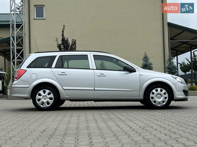 Сірий Опель Астра, об'ємом двигуна 1.4 л та пробігом 182 тис. км за 4400 $, фото 26 на Automoto.ua
