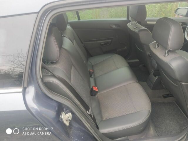 Сірий Опель Астра, об'ємом двигуна 1.6 л та пробігом 300 тис. км за 4700 $, фото 5 на Automoto.ua