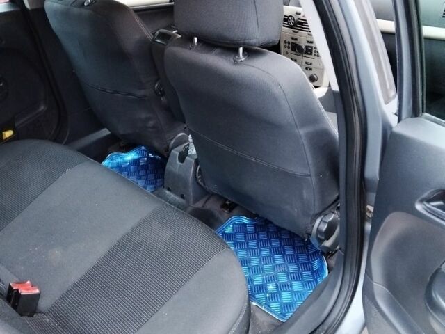 Серый Опель Астра, объемом двигателя 0 л и пробегом 310 тыс. км за 4000 $, фото 8 на Automoto.ua