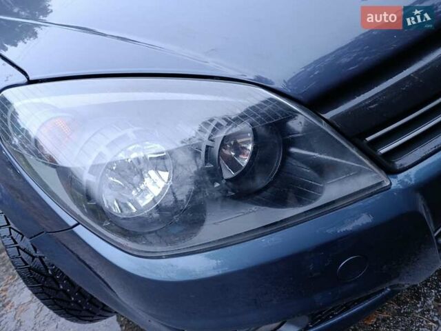 Серый Опель Астра, объемом двигателя 1.6 л и пробегом 200 тыс. км за 4700 $, фото 13 на Automoto.ua