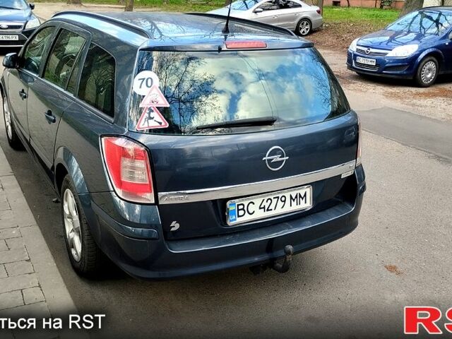 Серый Опель Астра, объемом двигателя 1.6 л и пробегом 326 тыс. км за 3700 $, фото 10 на Automoto.ua