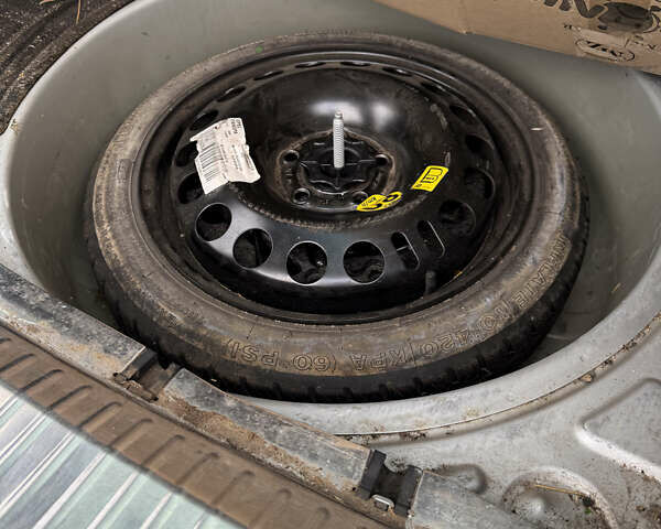 Серый Опель Астра, объемом двигателя 1.9 л и пробегом 428 тыс. км за 5800 $, фото 9 на Automoto.ua