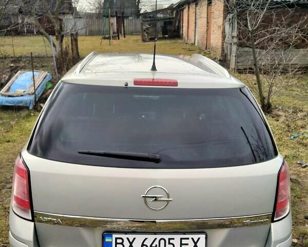 Сірий Опель Астра, об'ємом двигуна 1.6 л та пробігом 161 тис. км за 4800 $, фото 2 на Automoto.ua