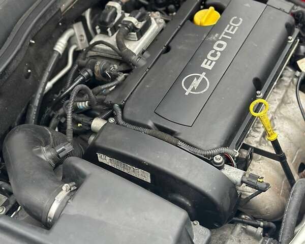 Серый Опель Астра, объемом двигателя 1.6 л и пробегом 160 тыс. км за 5400 $, фото 56 на Automoto.ua