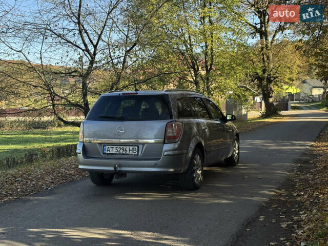 Опель Астра 2007 в Ивано-Франковске на Automoto.ua Серый Опель Астра, объемом двигателя 1.6 л и пробегом 225 тыс. км за 6000 $, фото 13 на Automoto.ua