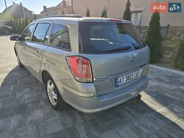 Серый Опель Астра, объемом двигателя 1.3 л и пробегом 238 тыс. км за 4800 $, фото 2 на Automoto.ua