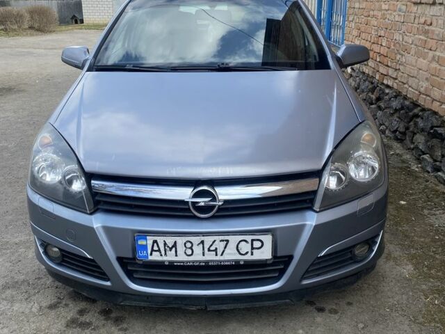 Серый Опель Астра, объемом двигателя 2 л и пробегом 3 тыс. км за 5000 $, фото 1 на Automoto.ua