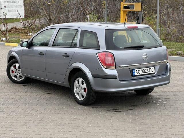 Опель Астра 2007 в Рожище на Automoto.ua Серый Опель Астра, объемом двигателя 1.3 л и пробегом 243 тыс. км за 4900 $, фото 2 на Automoto.ua