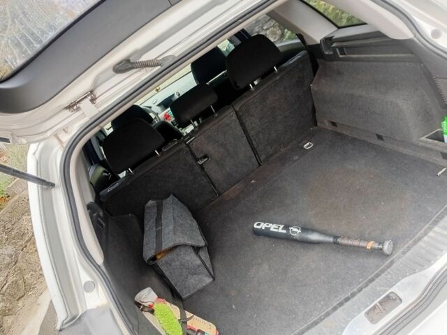 Опель Астра 2007 у Хмельницькому на Automoto.ua Сірий Опель Астра, об'ємом двигуна 1.6 л та пробігом 385 тис. км за 4300 $, фото 7 на Automoto.ua