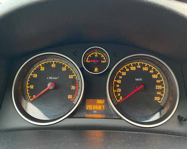 Опель Астра 2007 в Белой Церкве на Automoto.ua Серый Опель Астра, объемом двигателя 1.6 л и пробегом 204 тыс. км за 5200 $, фото 7 на Automoto.ua