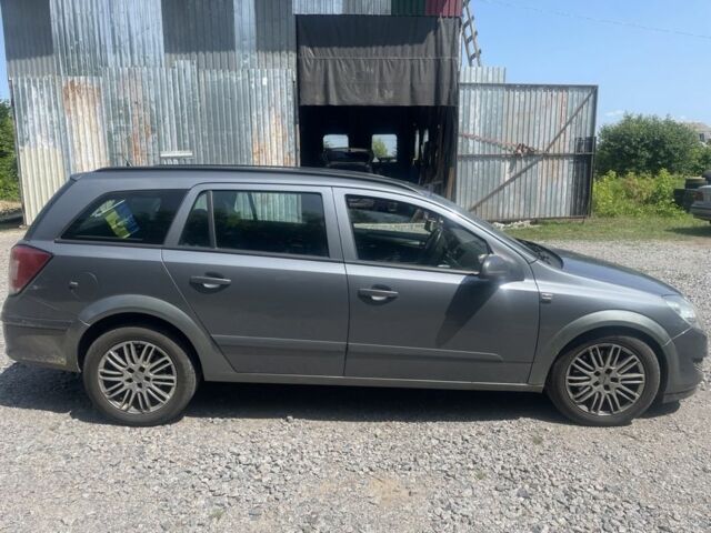 Серый Опель Астра, объемом двигателя 1.9 л и пробегом 450 тыс. км за 5000 $, фото 2 на Automoto.ua