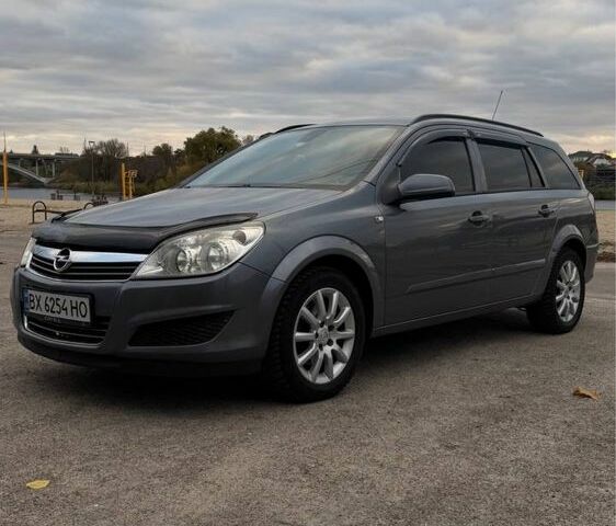 Опель Астра 2007 у Белой Церкве на Automoto.ua Сірий Опель Астра, об'ємом двигуна 1.6 л та пробігом 237 тис. км за 4299 $, фото 1 на Automoto.ua